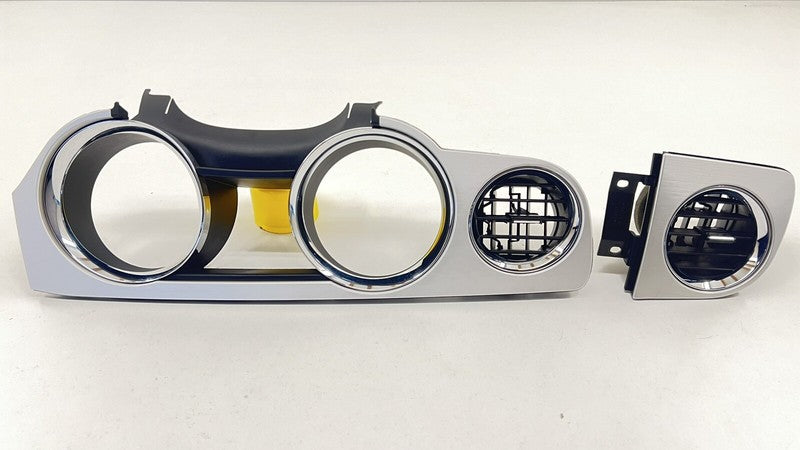 63044D70-PIA05 / 63044D70 PIA05 / 63044D70PIA05 11-14 FORD MUSTANG GT DASHBOARD INSTRUMENT CLUSTER COVER TRIM WITH AIR V