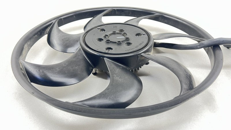 1038601909 24-25 FORD MUSTANG GT DARK HORSE FRONT RADIATOR COOLING FAN OEM