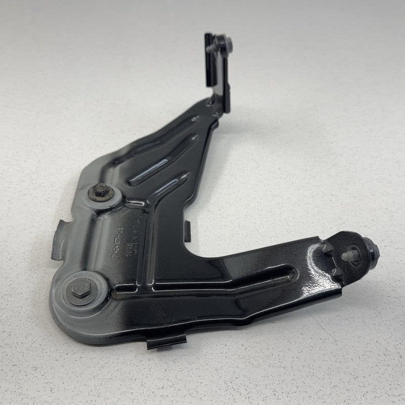 18-24 BMW G01 X3 Driver Left Front Fender Bracket Support Mount Partia