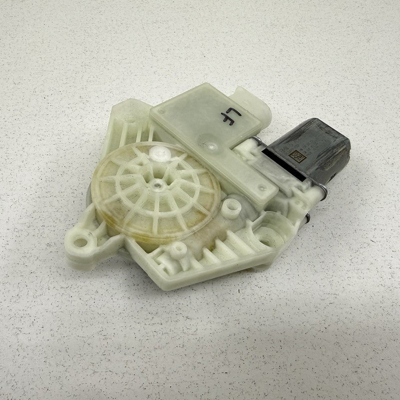 18-24 BMW G01 X3 Driver Left Front Door Window Regulator Motor 5A5C894
