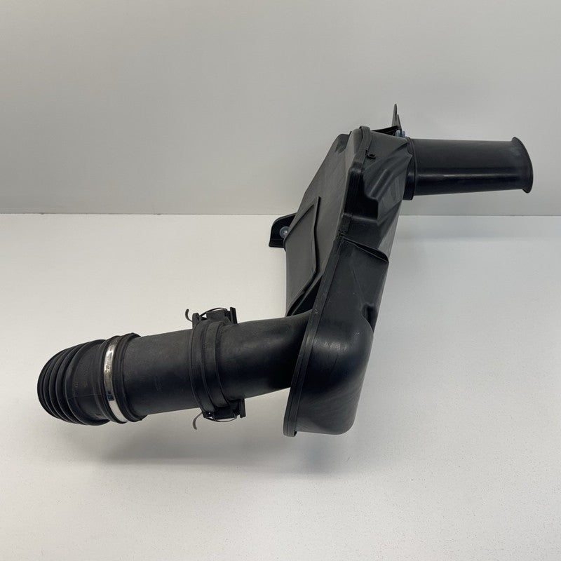 987.110.021.00 / 987 110 021 00 / 98711002100 06-08 Porsche Boxster Cayman S 987 Air Cleaner Box Air Filter Intake Box O