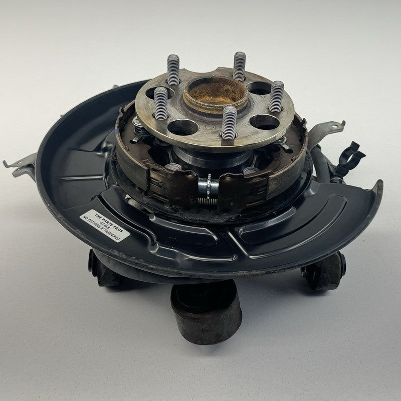 08-13 Toyota Highlander AWD Left Rear Spindle Knuckle Hub Bearing 38K Miles OEM