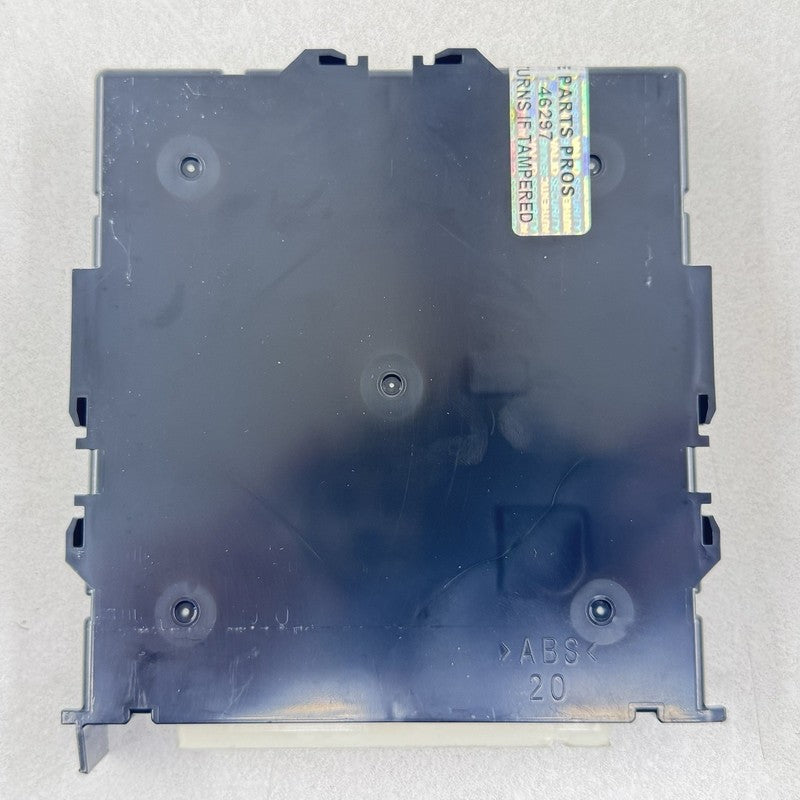 89990-47481 / 89990 47481 / 8999047481 23-25 TOYOTA PRIUS KEYLESS ENTRY SMART KEY CONTROL MODULE 89990-47481 OEM