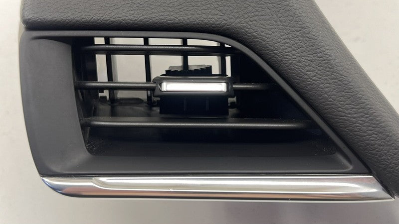 84619590 22-24 CADILLAC CT4 V BLACKWING LEFT DASH AC AIR VENT GRILLE W/ COVER TRIM OEM