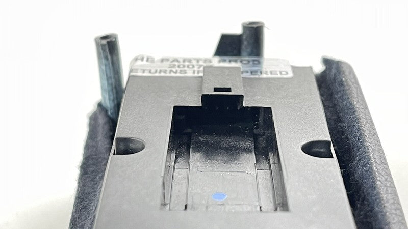 2218214351 / A2218214351 / A 221 821 43 51 4351 07-13 MERCEDES BENZ W221 S CLASS RIGHT REAR DOOR WINDOW CONTROL SWITCH O