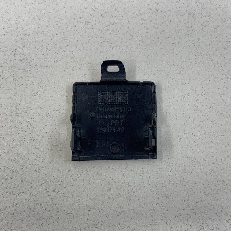 7 904 974 11-16 BMW M5 528 535 550 F10 Rear Bumper Tow Hook Cap Black Sapphire OEM