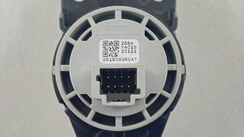 256AY401620121 24-25 NISSAN Z NISMO ENGINE IGNITION PUSH START STOP SWITCH BUTTON OEM