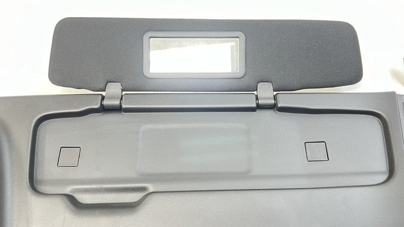 22766775 11-15 CHEVROLET CAMARO SS CONVERTIBLE OVERHEAD DOME LIGHT W/ SUN VISOR PAIR OEM