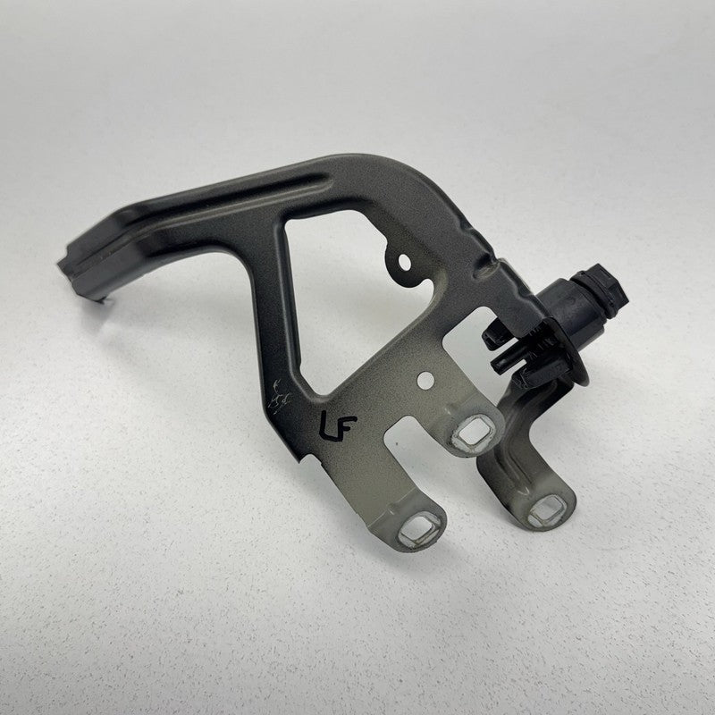 12-16 BMW M5 F10 Driver Left Front Side Fender Wing Holder Bracket Set OEM