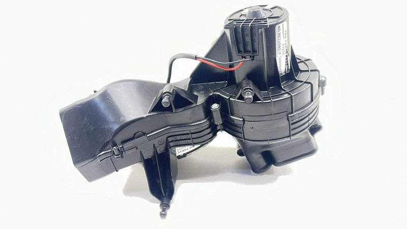 8T0 820 521 A / 8T0820521A 13-18 BENTLEY FLYING SPUR RIGHT HVAC AC AIR BOOSTER BLOWER MOTOR W/ RESISTOR OEM