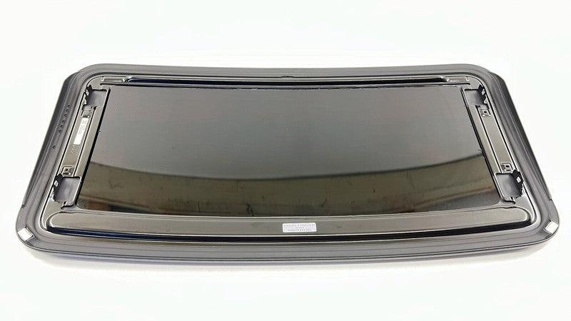 43R-010948 / 43R 010948 / 43R010948 22-24 CADILLAC CT4 V BLACKWING SUNROOF SUN ROOF GLASS OEM