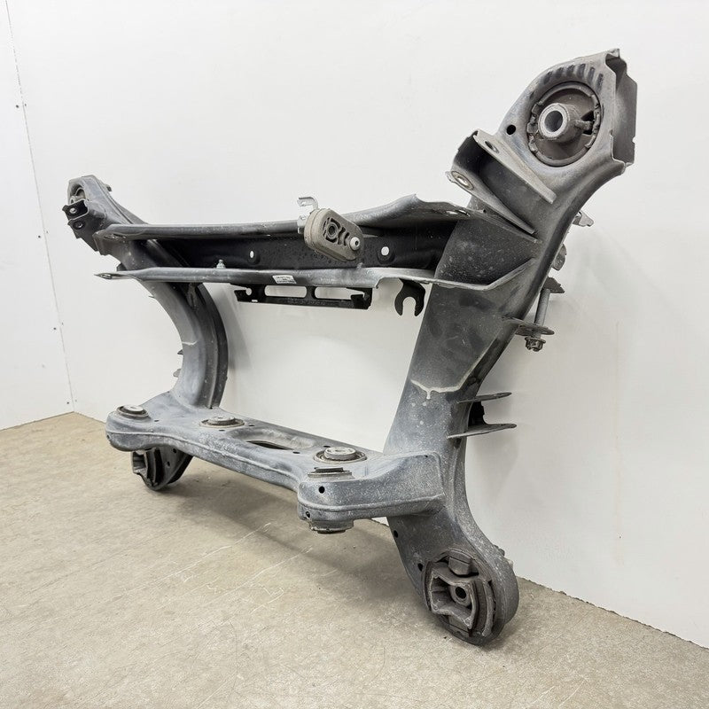 08-14 Mercedes W204 C250 Rear Subframe Crossmember Cradle 2043520106 O