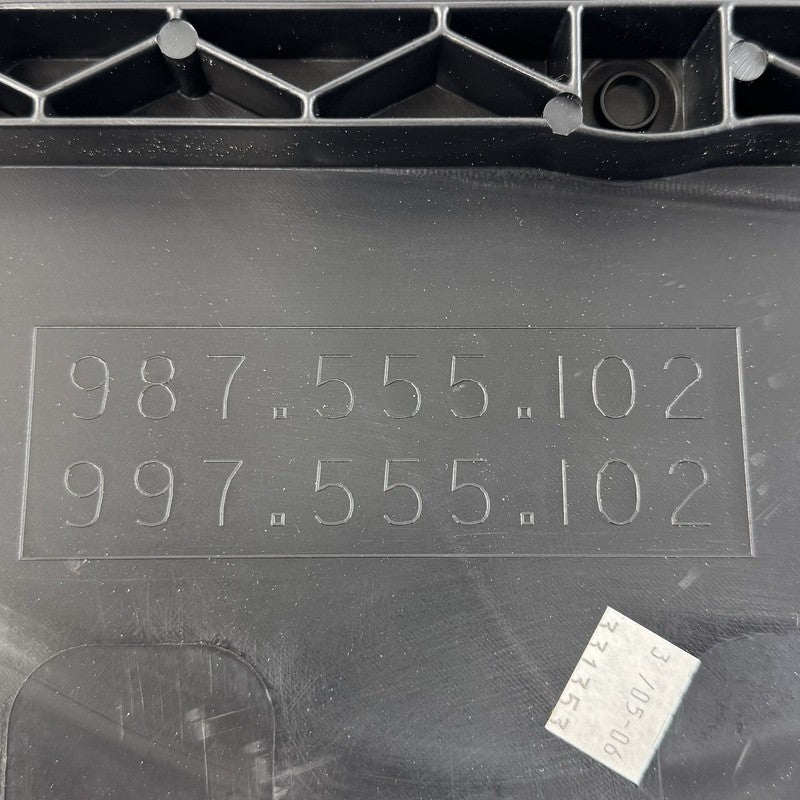 987.555.102 / 987 555 102 / 987555102 05-12 Porsche Boxster Cayman 987 Right Interior Door Panel Cover Trim OEM