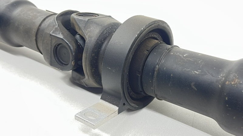 2282980-10 / 2282980 10 / 228298010 06-10 BMW M6 E63 E64 DRIVESHAFT DRIVE SHAFT PROPELLER CARRIER 2282980-10 OEM