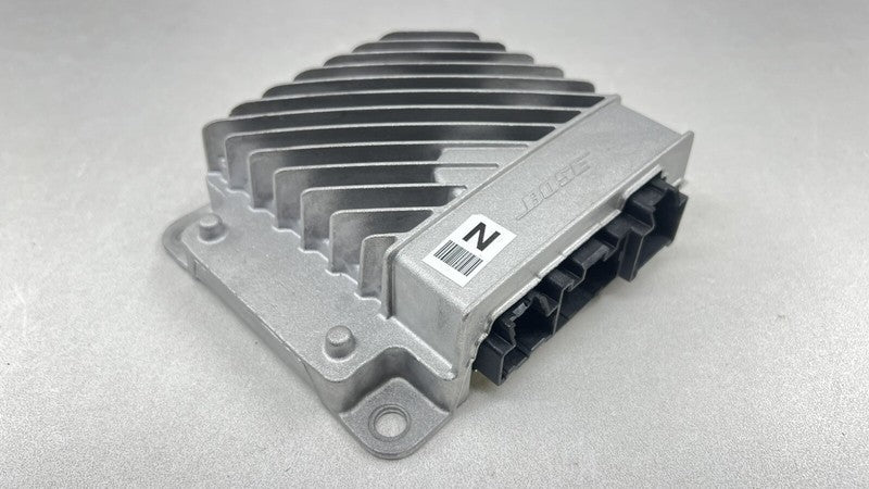 28061-6GR2A / 28061 6GR2A / 280616GR2A 24-25 NISSAN Z NISMO BOSE AMPLIFIER AMP AUDIO SOUND SYSTEM 28061-6GR2A OEM