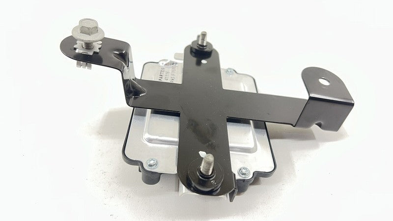 8677 7519 / 86777519 22-24 CADILLAC CT4 V BLACKWING REAR TRUNK PRESENCE CONTROL MODULE 86777519 OEM