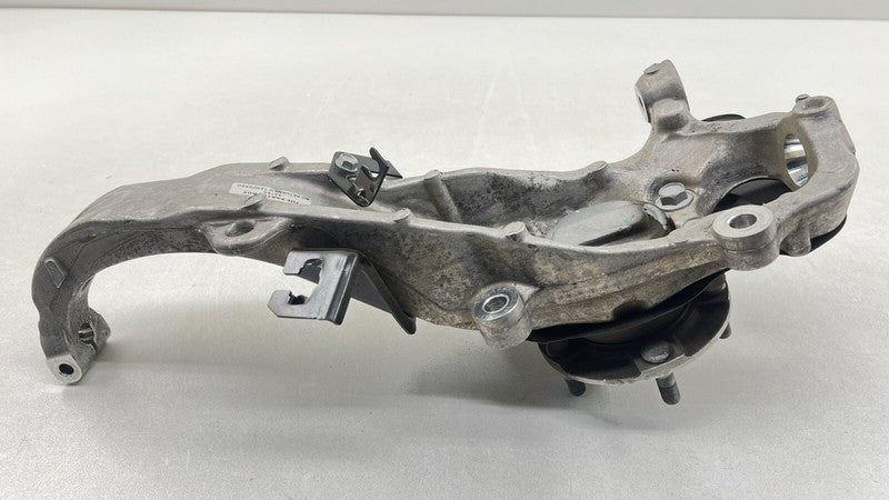 24-25 NISSAN Z NISMO PASSENGER RIGHT FRONT SPINDLE KNUCKLE HUB BEARING OEM