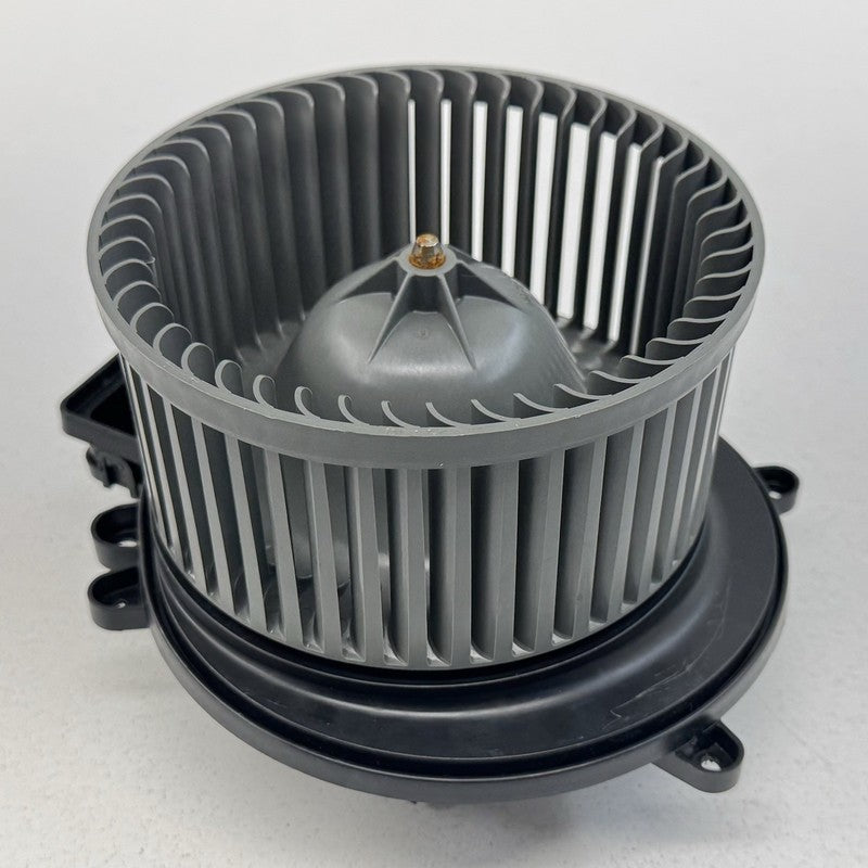 PR3H 19846 AA / PR3H19846AA 24-26 Ford Mustang HVAC AC Air Temperature Fan Blower Motor PR3H19846AA OEM