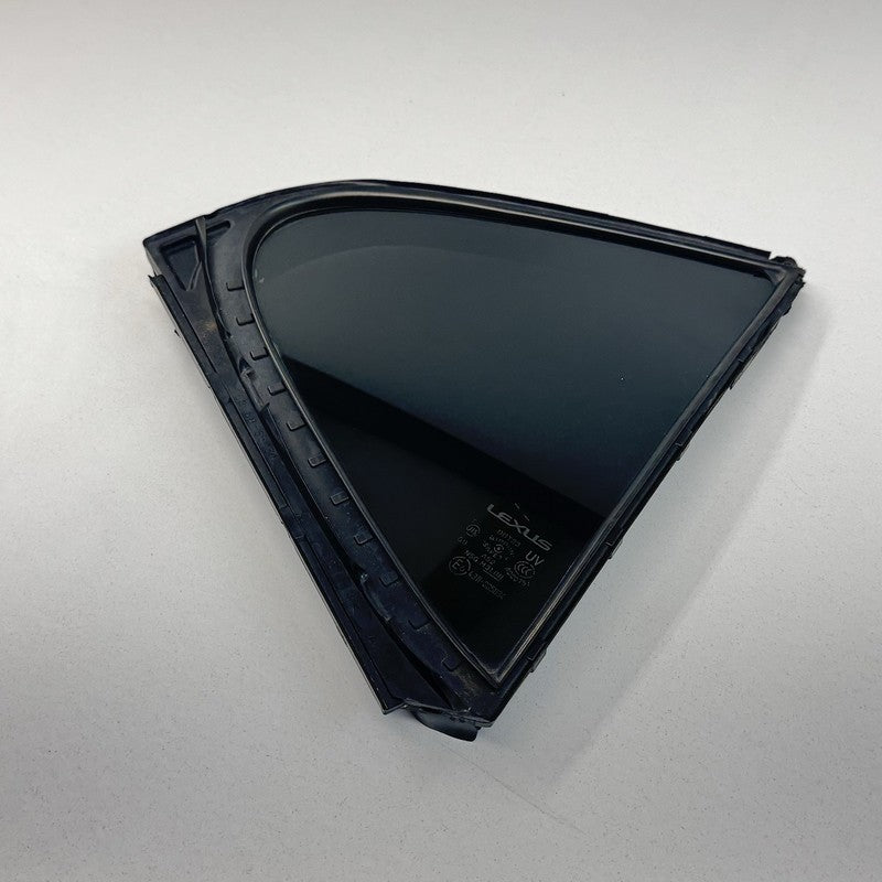 43R-005834 / 43R 005834 / 43R005834 06-13 Lexus IS250 IS350 IS F Right Rear Quarter Panel Window 43R-005834 OEM