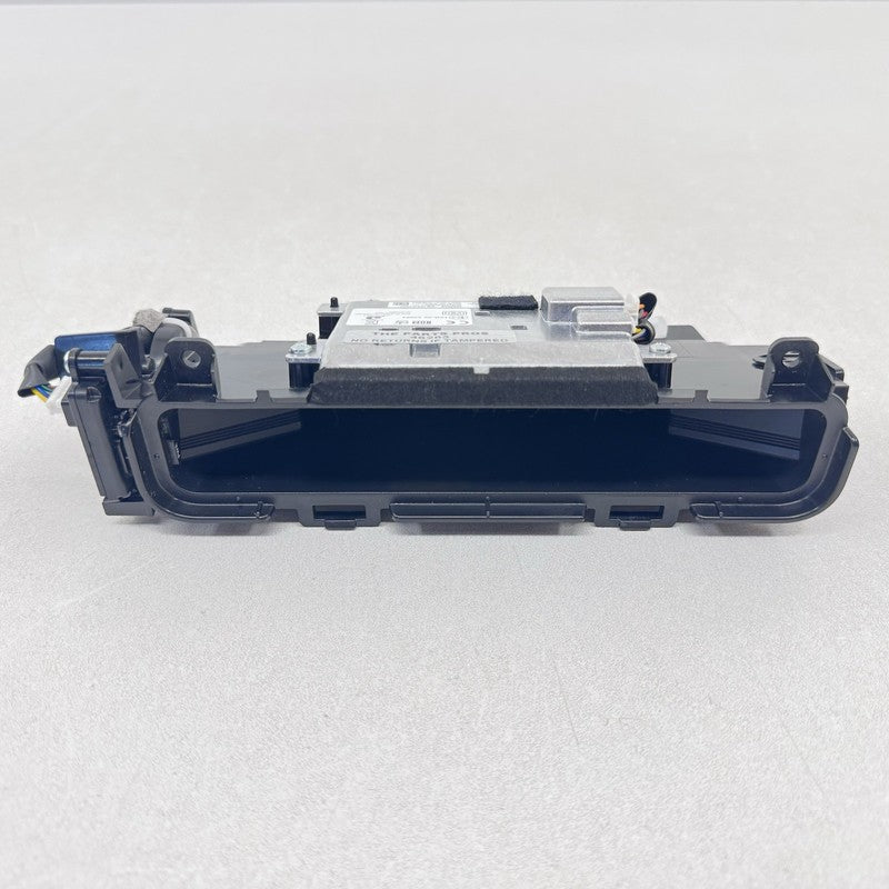 GN819-00680 / GN819 00680 / GN81900680 23-25 TOYOTA PRIUS CENTER CONSOLE WIRELESS PHONE CHARGER WITH SURROUND TRIM OEM