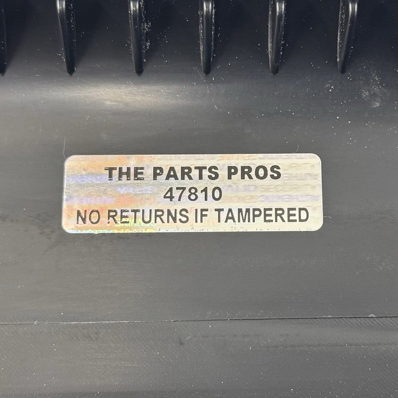 987.555.102 / 987 555 102 / 987555102 05-12 Porsche Boxster Cayman 987 Right Interior Door Panel Cover Trim OEM