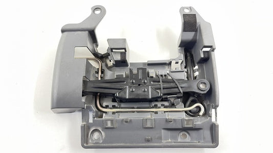 58442-47020 / 58442 47020 / 5844247020 12-15 TOYOTA PRIUS REAR TRUNK EMERGENCY SPARE TIRE SCISSOR JACK TOOL KIT OEM