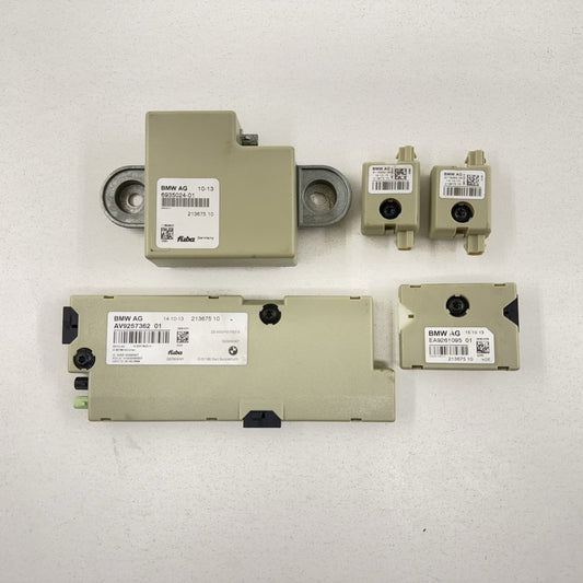 9 257 362 / 9257362 11-16 BMW M5 528 535 550 F10 Radio Antenna Receiver Amplifier Modules Set OEM