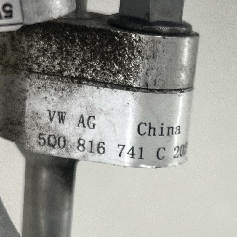 5WB-816-738-C / 5WB 816 738 C / 5WB816738C 22-25 VOLKSWAGEN GOLF R MK8 HVAC AIR CONDITIONING AC HOSE LINE PIPE SET OEM
