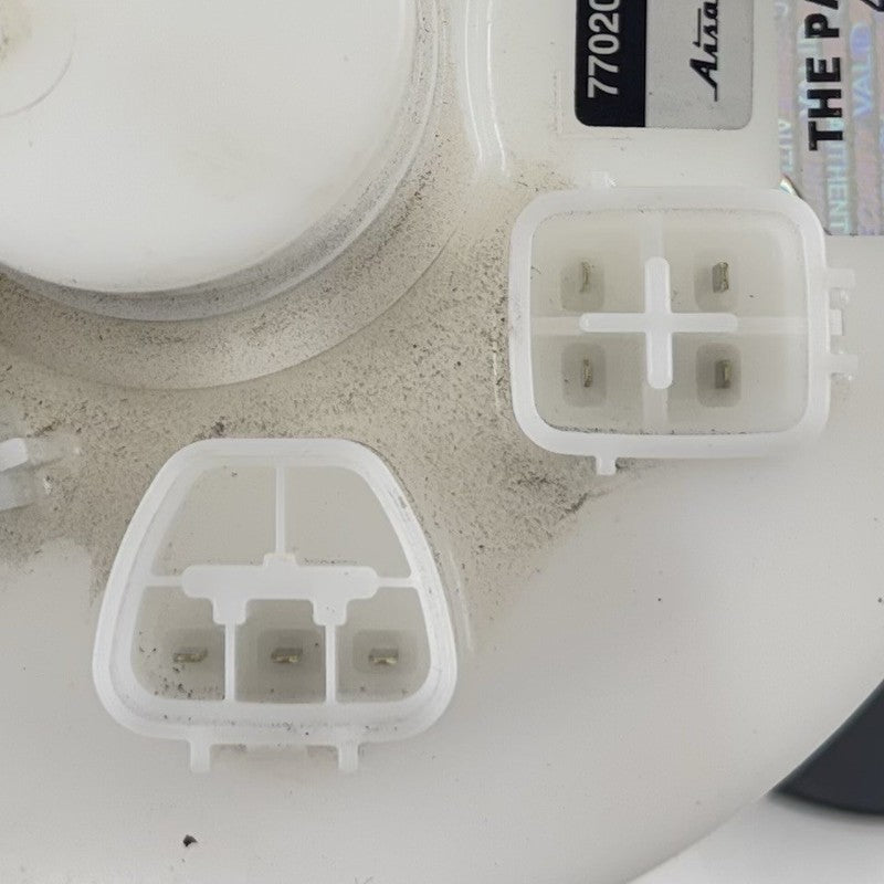 77020-47250 / 77020 47250 / 7702047250 23-25 TOYOTA PRIUS GAS TANK FUEL PUMP SENDING UNIT DELIVERY 77020-47250 OEM