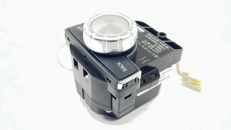 A 172 870 14 58 1458 / A1728701458 / 1728701458 12-14 MERCEDES BENZ CLS550 MULTIFUNCTION RADIO NAVIGATION CONTROL SWITCH