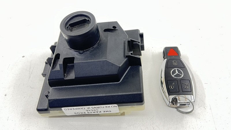 A 222 900 35 12 3512 / A2229003512 / 2229003512 15-21 MERCEDES-BENZ C63S W205 IGNITION SWITCH WITH KEY A 222 900 35 12 O