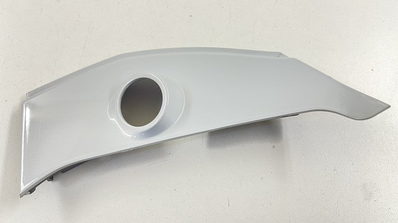 427.853.344.B / 427 853 344 B / 427853344B 11-15 AUDI R8 SPYDER PASSENGER RIGHT SIDE QUARTER PANEL INSERT COVER TRIM OEM