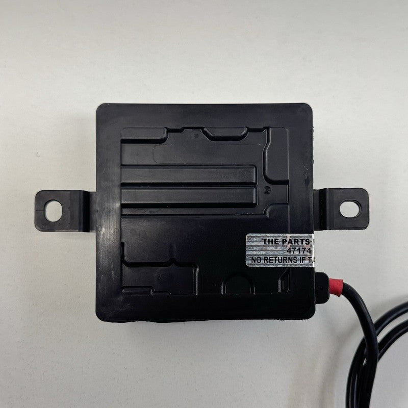 7 614 585 / 7614585 BMW M2 M3 M4 F80 F82 F83 F87 Integrated Relay Power Supply Module 7614585 OEM