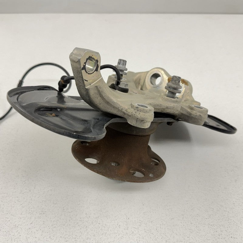 08-14 Mercedes W204 C250 RWD Left Front Spindle Knuckle Hub Wheel Bear