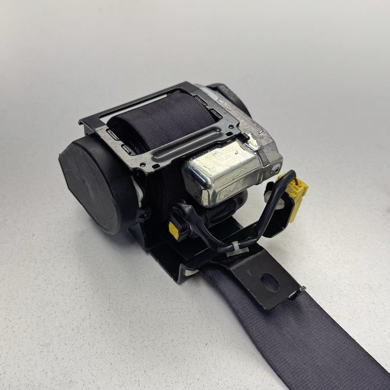 81450-SZA-A020-M1 / 81450 SZA A020 M1 / 81450SZAA020M1 09-15 Honda Pilot Passenger Right Front Seatbelt Seat Belt Retrac