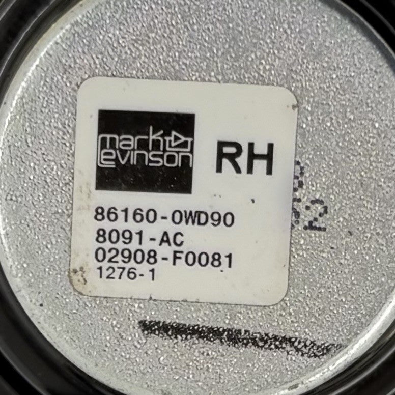 86160-0WD40 / 86160 0WD40 / 861600WD40 06-10 Lexus IS250 IS350 IS F Front And Rear Door Speakers Mark Levinson OEM