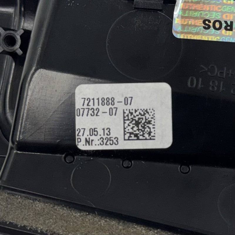 7 211 887 11-16 BMW M5 528 535 550 F10 Rear B Pillar Air Vent Grille Pair Black OEM