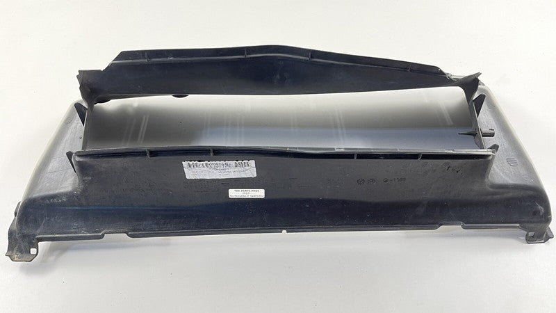 970.575.323 / 970 575 323 / 970575323 10-13 PORSCHE PANAMERA FRONT RADIATOR FAN SHROUD AIR SUCTION VENT COVER TRIM OEM
