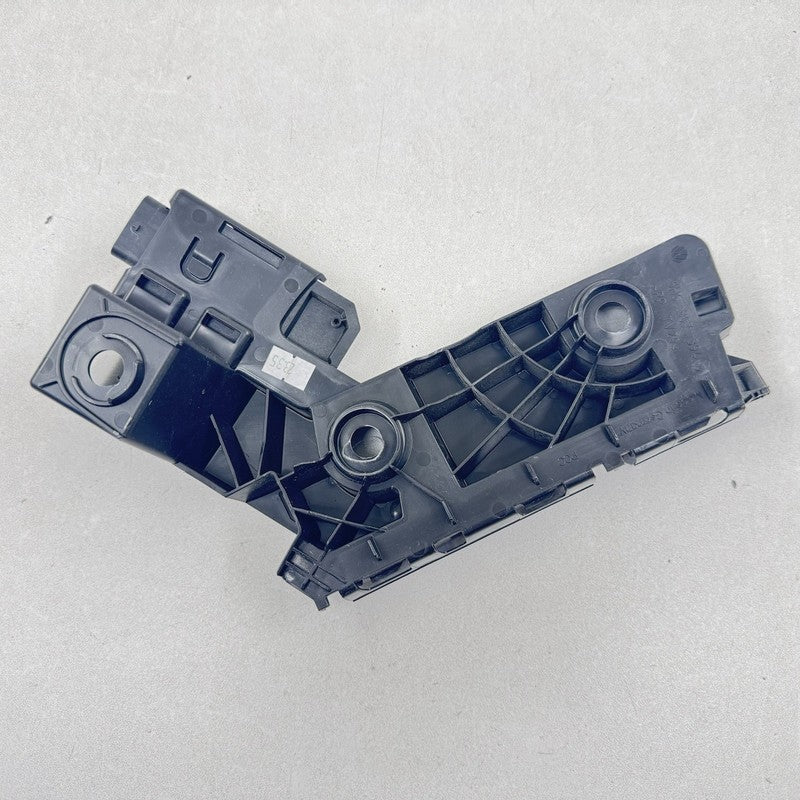 5H6-807-394-E / 5H6.807.394.E / 5H6 807 394 E / 5H6807394E 22-24 VOLKSWAGEN GOLF R RIGHT REAR BUMPER BRACKET MOUNT WITH 