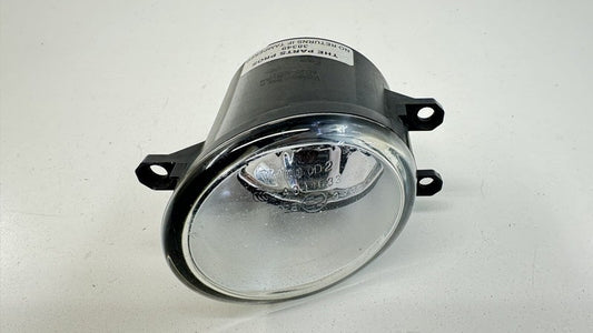 81220-0D041 / 81220 0D041 / 812200D041 08-14 LEXUS IS F DRIVER LEFT FRONT FOGLIGHT FOG LIGHT LAMP LED 81220-0D041 OEM