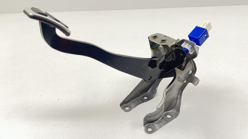 46600-T20-L020-M1 / 46600 T20 L020 M1 / 46600T20L020M1 24-25 ACURA INTEGRA TYPE S MANUAL BRAKE AND CLUTCH PEDAL ASSEMBLY