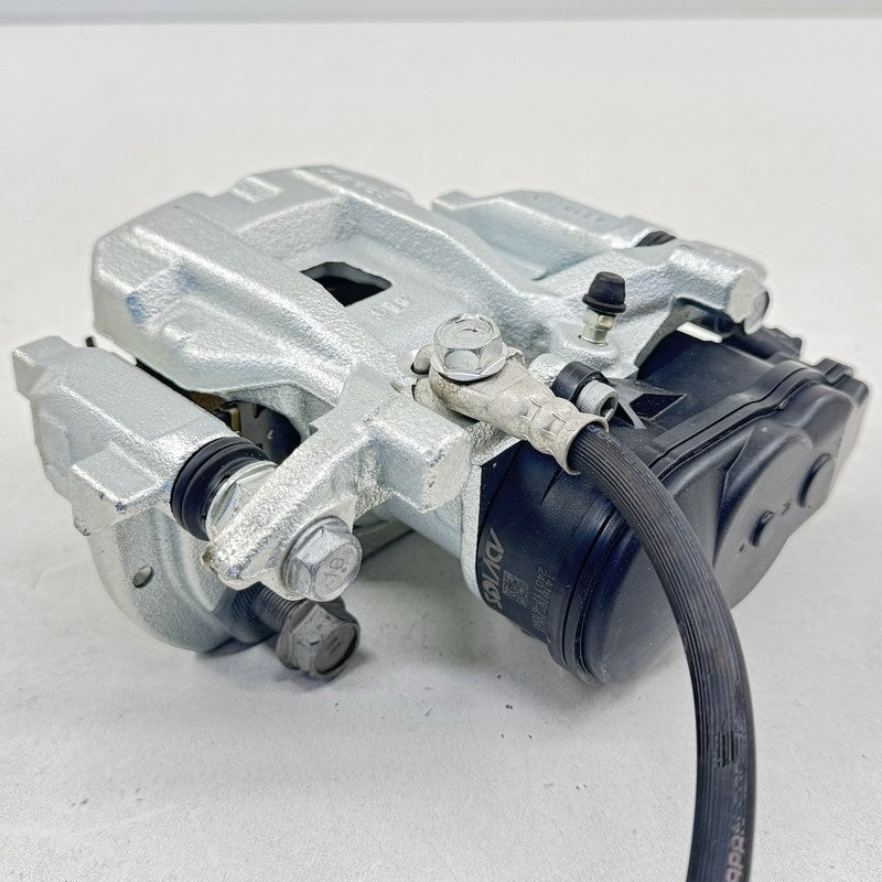 240117-61060 / 240117 61060 / 24011761060 23-25 TOYOTA PRIUS DRIVER LEFT REAR CALIPER BRAKE WITH BRAKE LINE OEM
