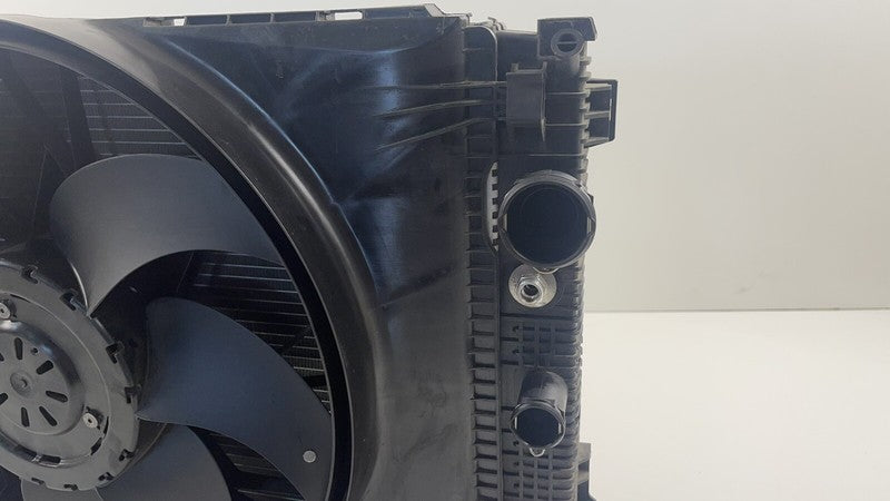 A 204 500 28 03 10-11 MERCEDES BENZ W212 E350 4MATIC RADIATOR CONDENSER COOLING FAN ASSEMBLY OEM