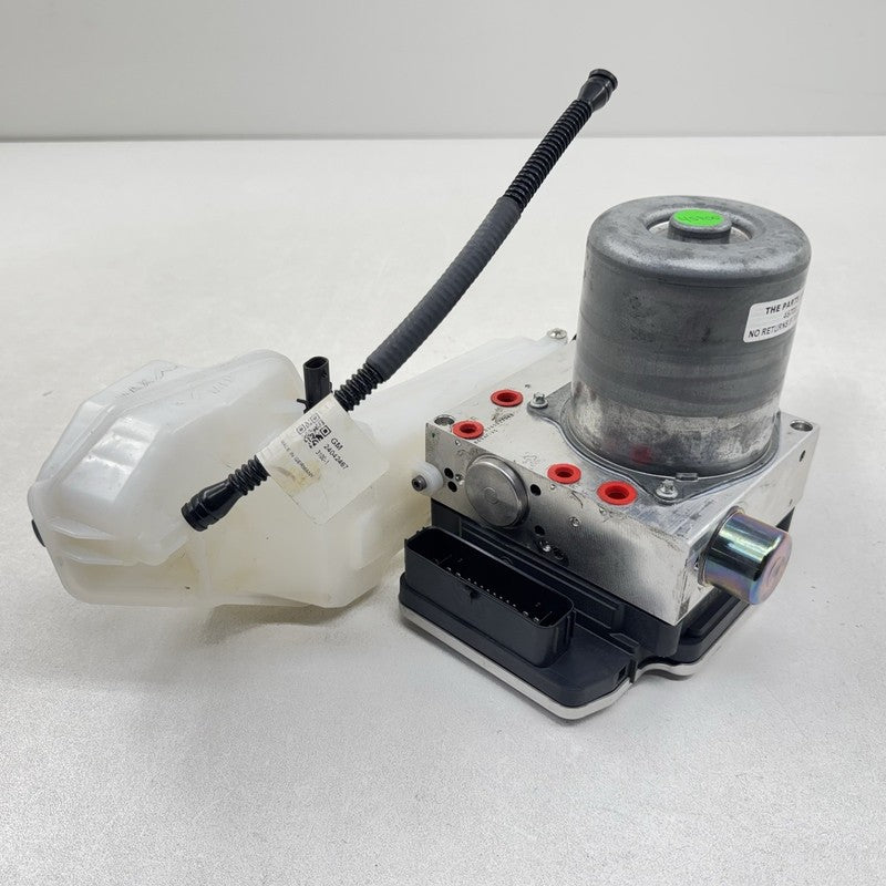 8654 1195 / 86541195 22-25 CADILLAC CT5 V BLACKWING MANUAL ABS PUMP ANTI BRAKE LOCK PUMP MODULE OEM