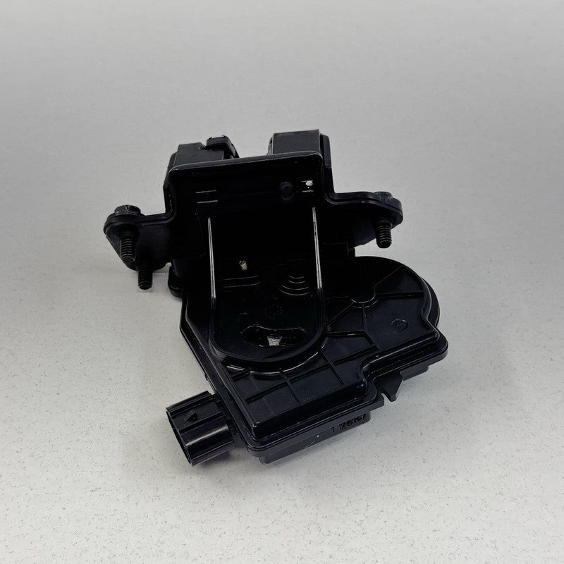 12-17 Toyota Prius V Rear Trunk Latch Lock Actuator Mechanism Assembly OEM