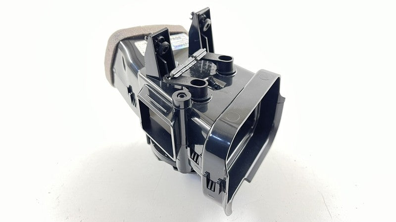 4H1.819.353.A / 4H1 819 353 A / 4H1819353A 11-18 AUDI A8 S8 LEFT FRONT OUTER DASH AIR VENT GUIDE GRILLE 4H1819353A OEM