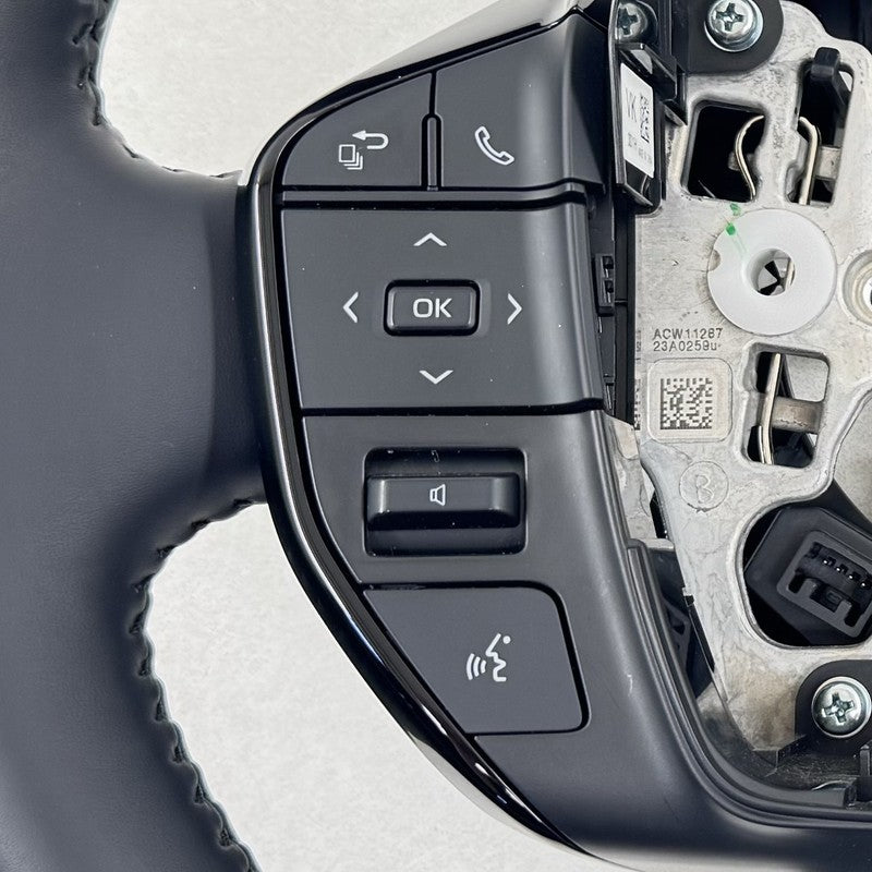 864A1-47010 / 864A1 47010 / 864A147010 23-25 TOYOTA PRIUS DRIVER STEERING WHEEL LEATHER BLACK OEM