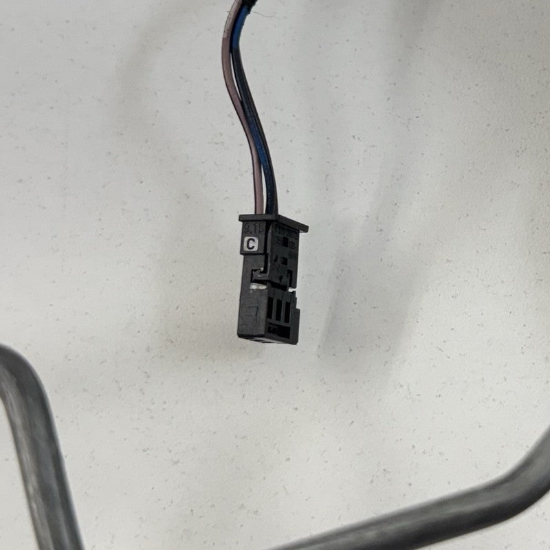 8 054 046 / 8054046 BMW M2 M4 F82 F87 Right Front Upper Seat Track Backrest Frame Rail 8054046 OEM