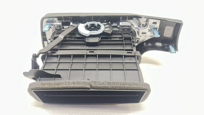 77610-T20-A0-20 / 77610 T20 A0 20 / 77610T20A020 24-25 ACURA INTEGRA TYPE S DRIVER LEFT DASH AC AIR VENT GRILLE W/ COVER
