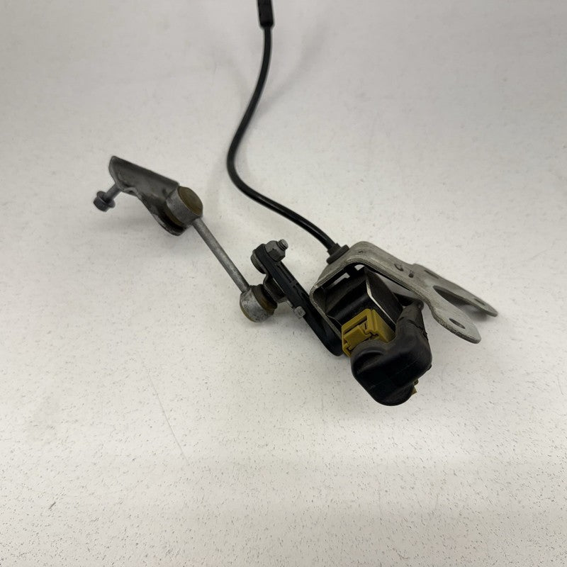 12-18 Mercedes W218 CLS550 Left Rear Suspension Ride Height Level Sens